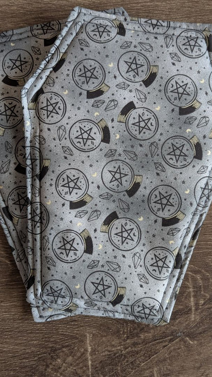 Coffin and pot holders set of two