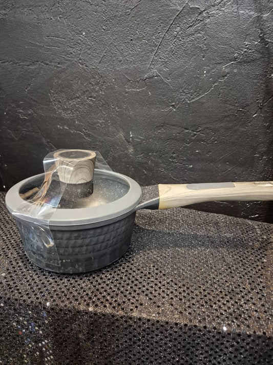 D&W Saucepan