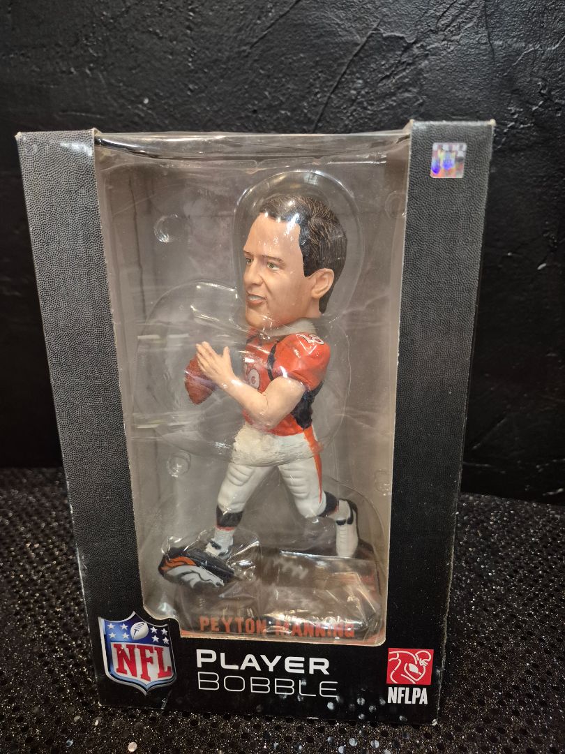Peyton Manning Bobble Head Denver Broncos