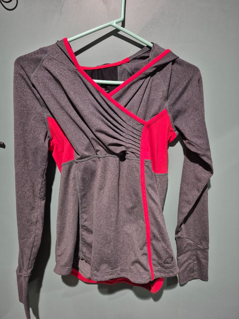 RoadRunner Women's Pullover Running Jacket size small
