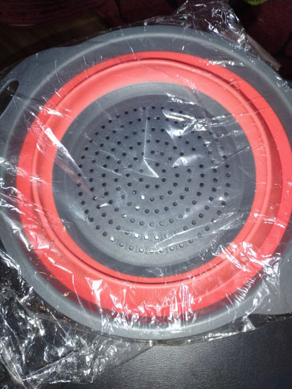 Red & Dark Gray  Collapsible Colander, Medium