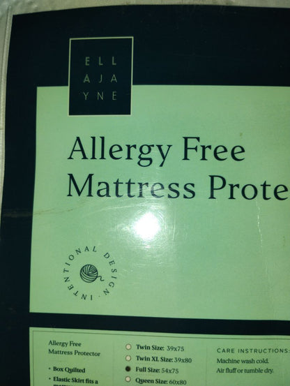 White Ella Jane Mattress Protector, Full Size