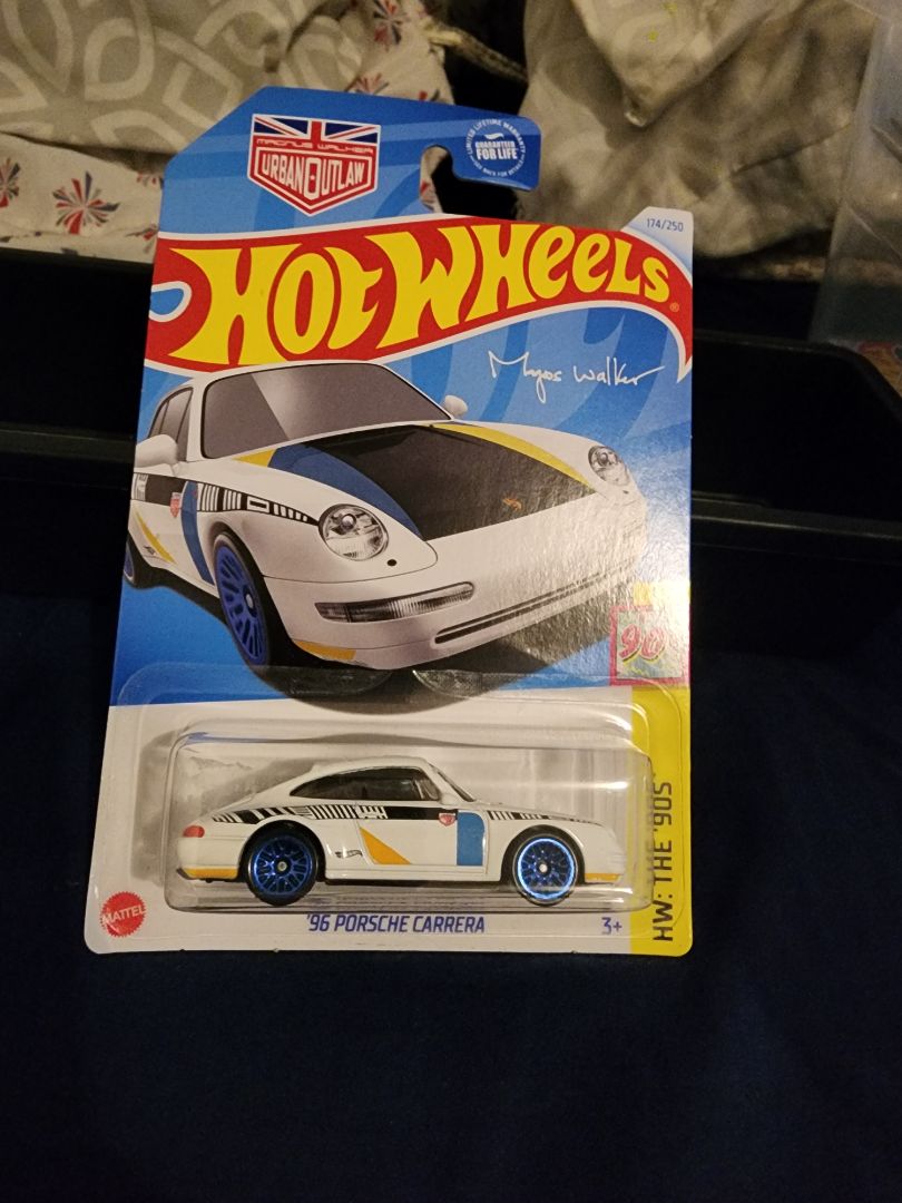 Blue & White  HotWheels: 96 Porsche Carrera