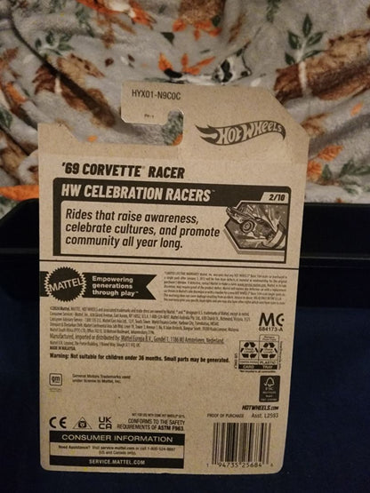 White & Maroon  HotWheels: 69 Corvette Racer