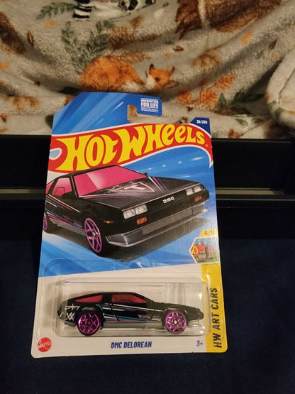 Black  HotWheels: DMC Delorean
