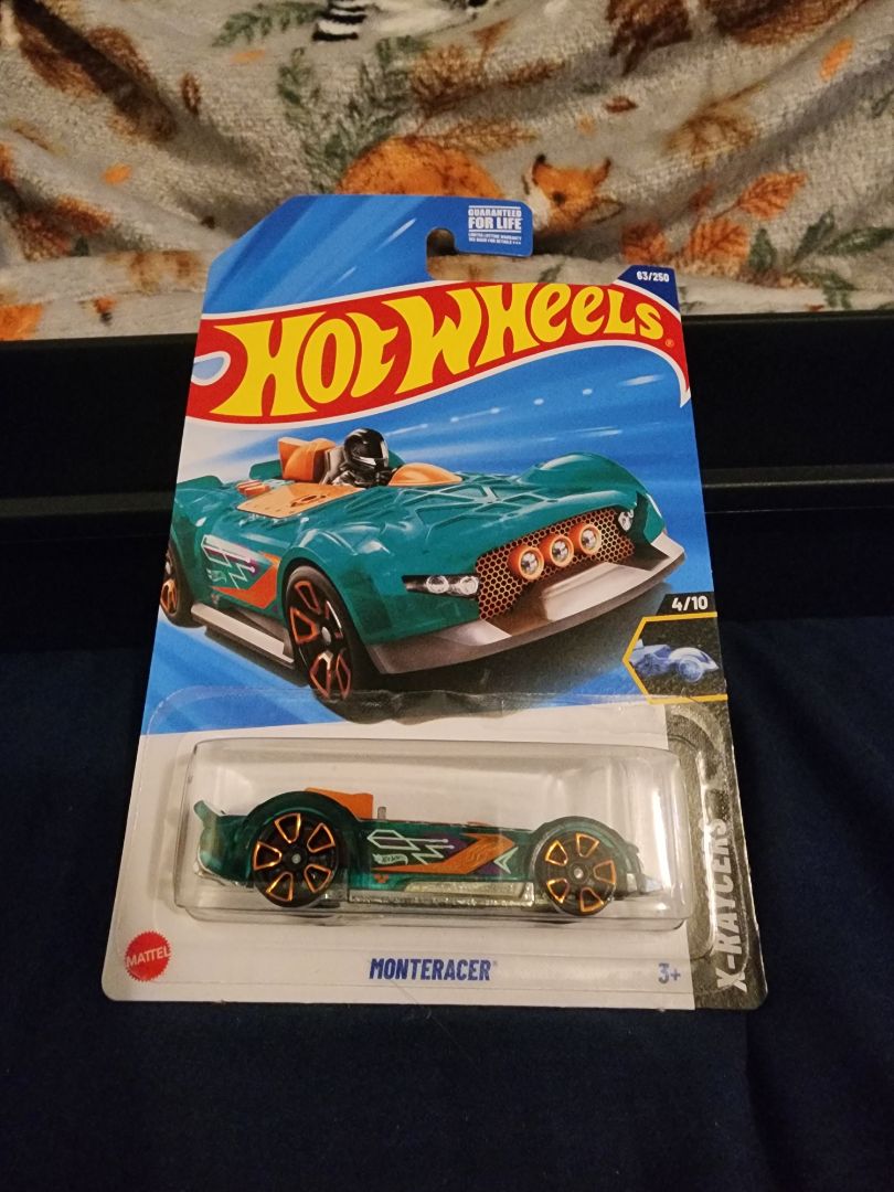 Translucent Persian  HotWheels: Monteracer