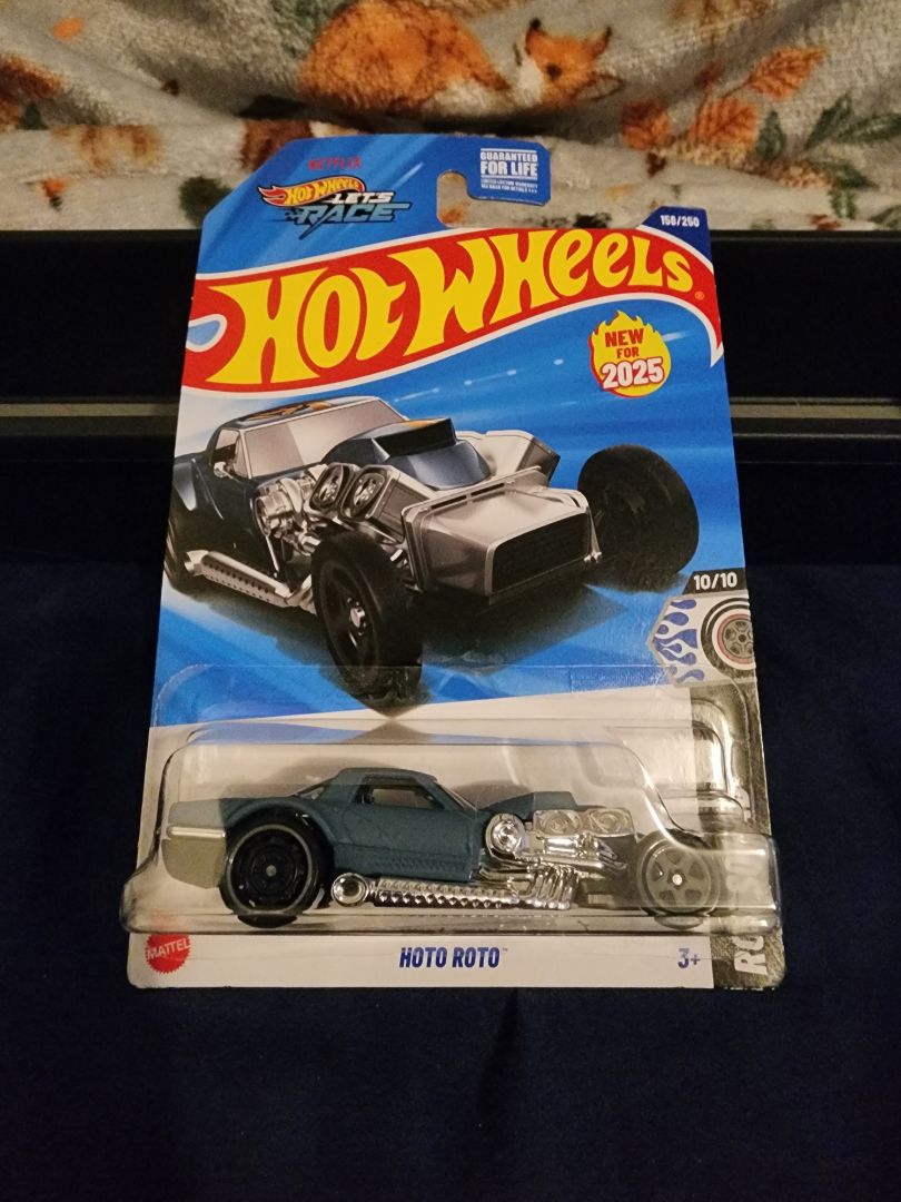 Pigeon Blue  HotWheels: Hoto Roto