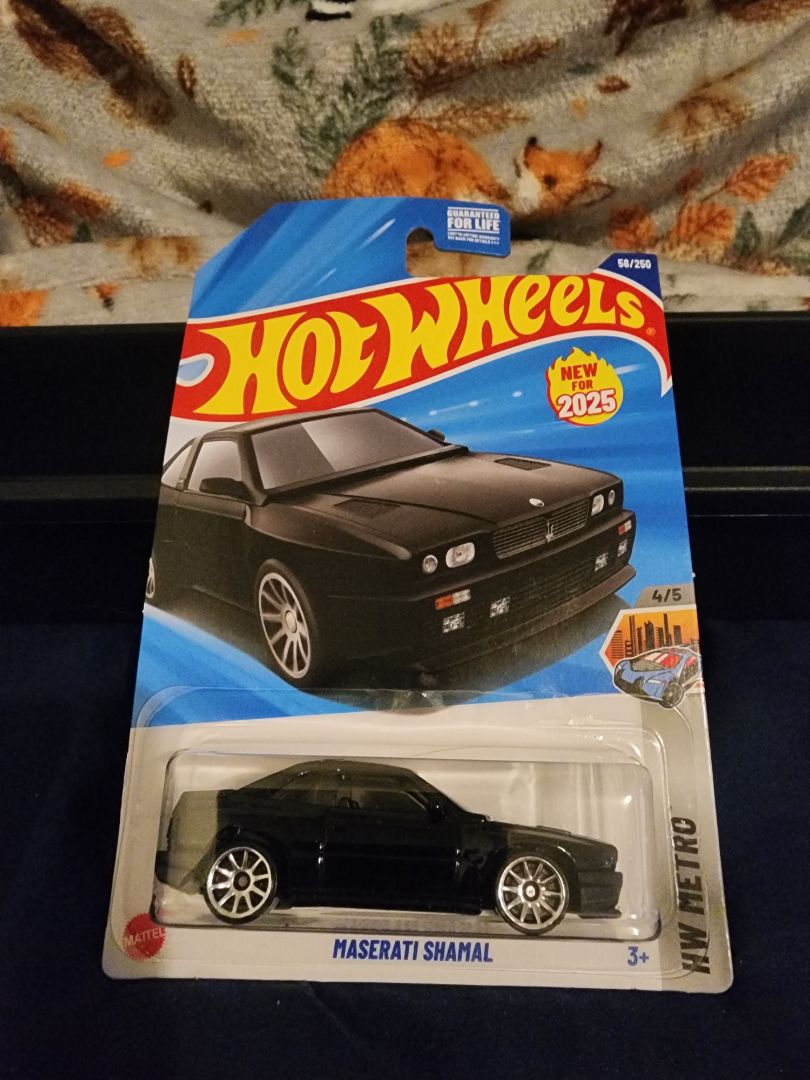 Black  HotWheels: Maserati Shamal