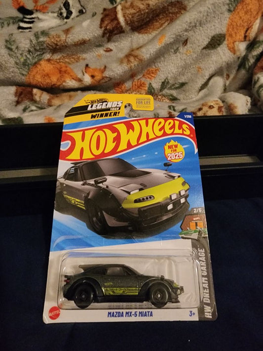 Metallic Gray  HotWheels: Mazda MX-5 Miata