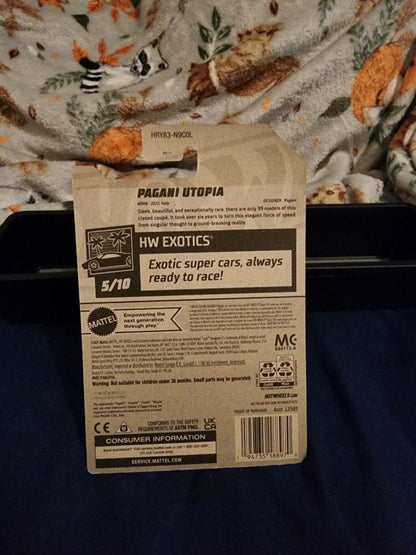 Light Gray  HotWheels: Pagani Utopia