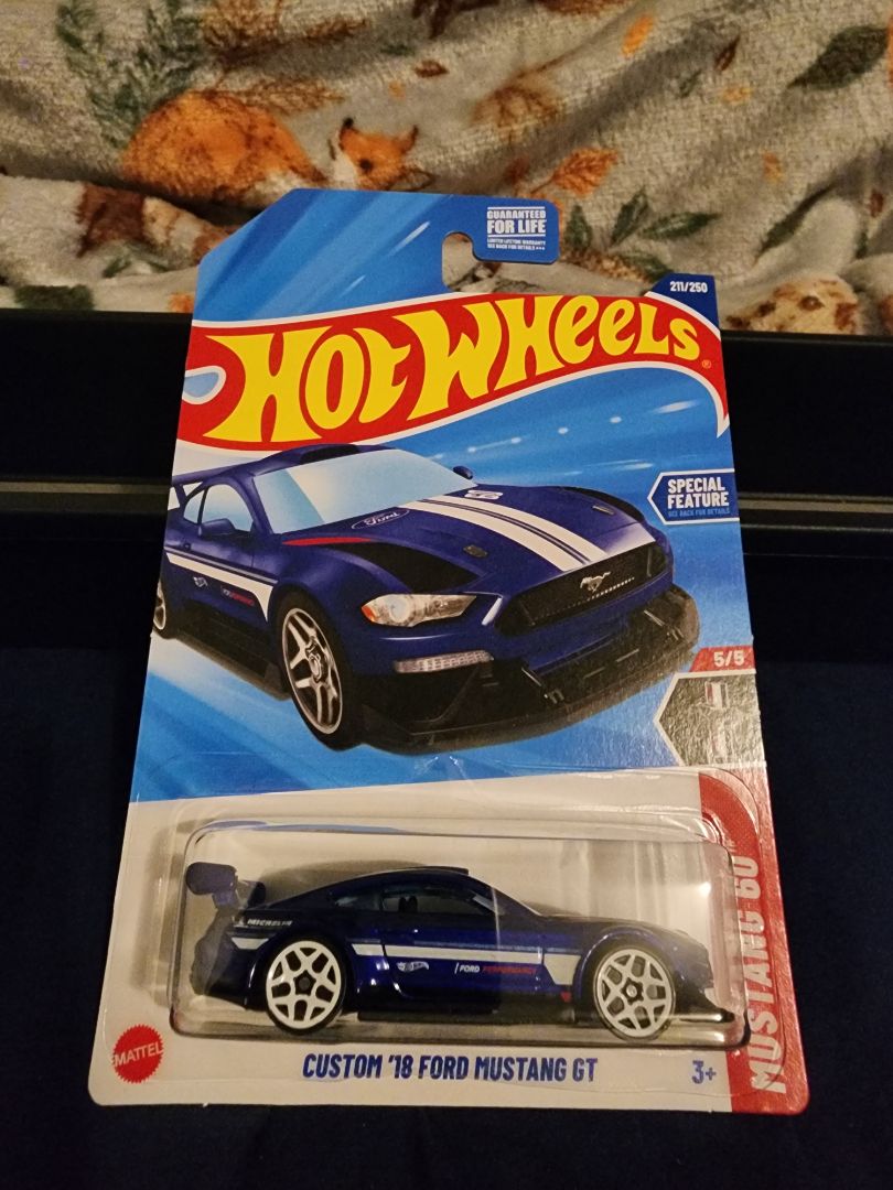 Dark Blue  HotWheels: Custom 18 Ford Mustang GT