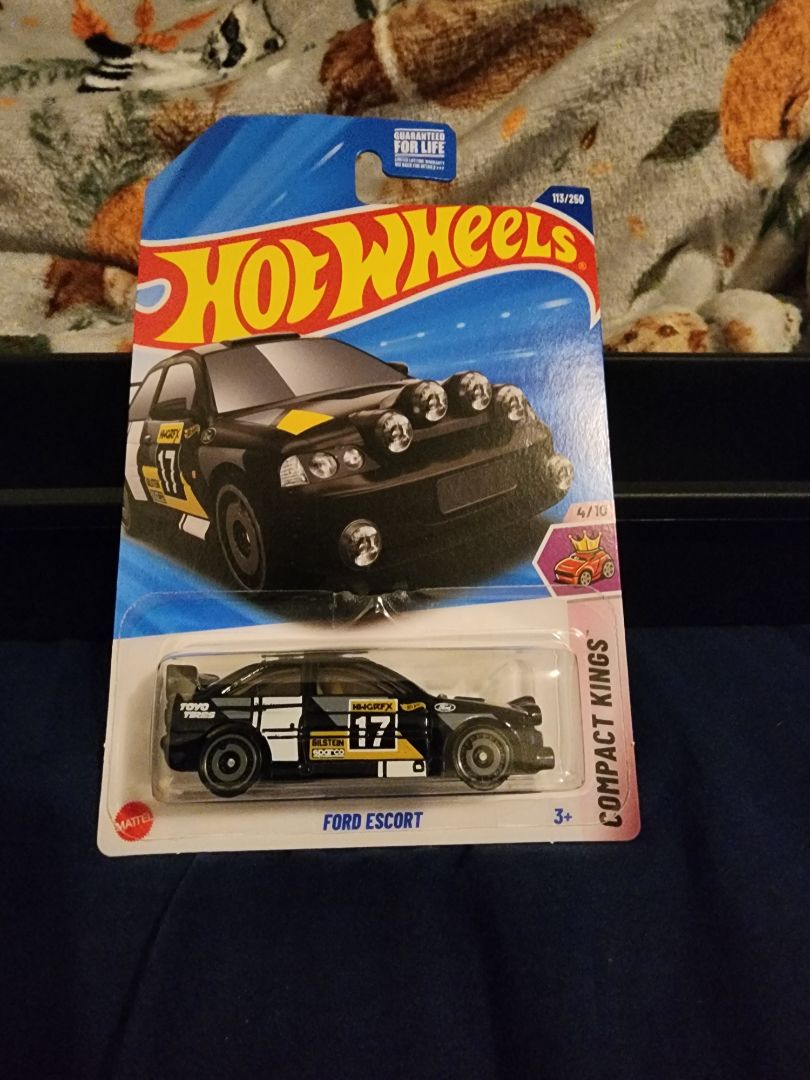 Black  HotWheels: Ford Escort