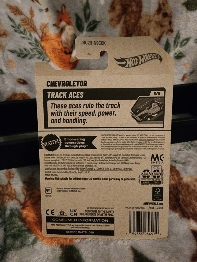 Blue & White  HotWheels: Chevroletor