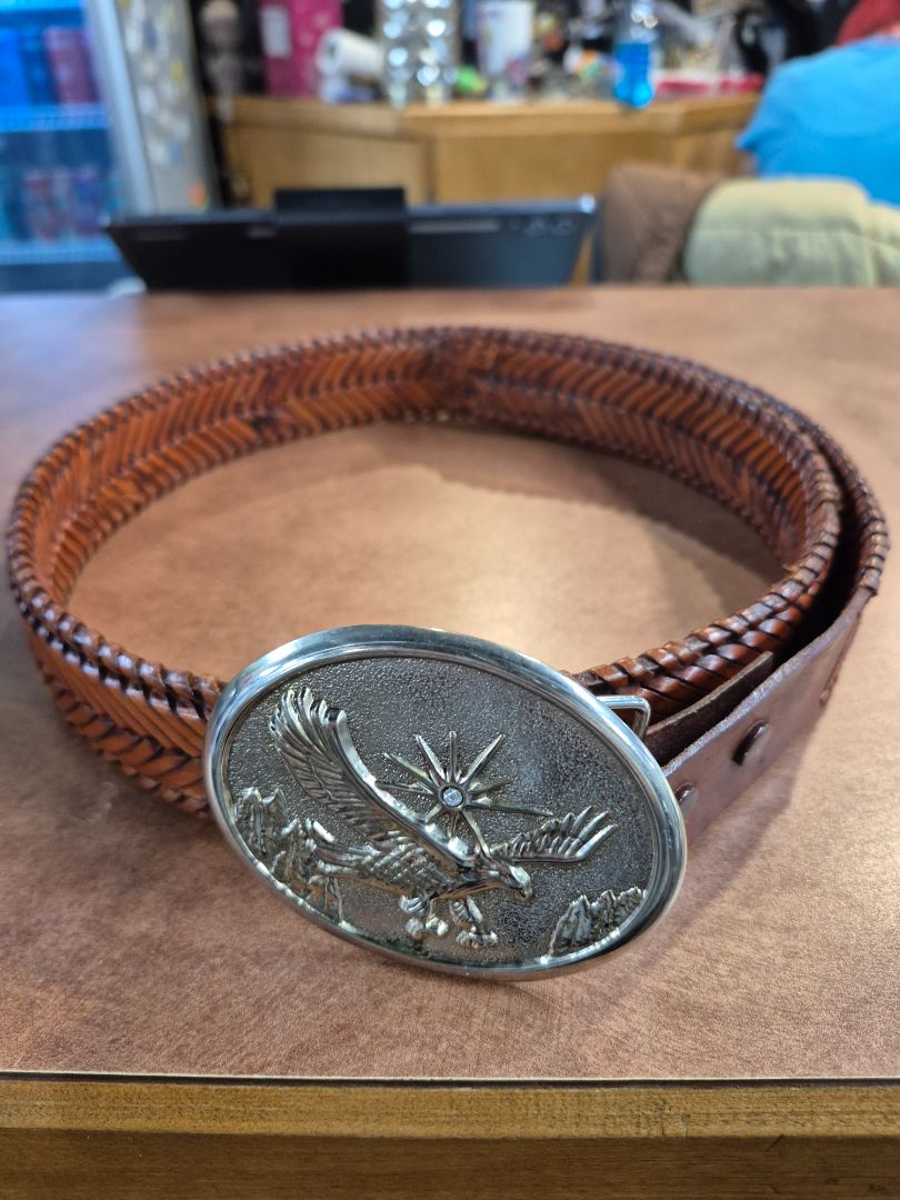 Leather weaved belt