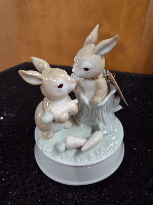 Vintage Arnart Easter Bunny Music Box