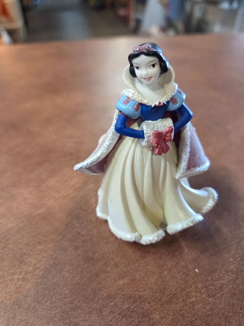 Vintage Snow White Ornament