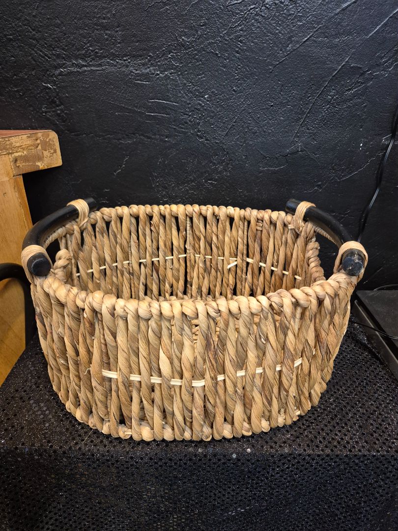 Limoges Oval Basket