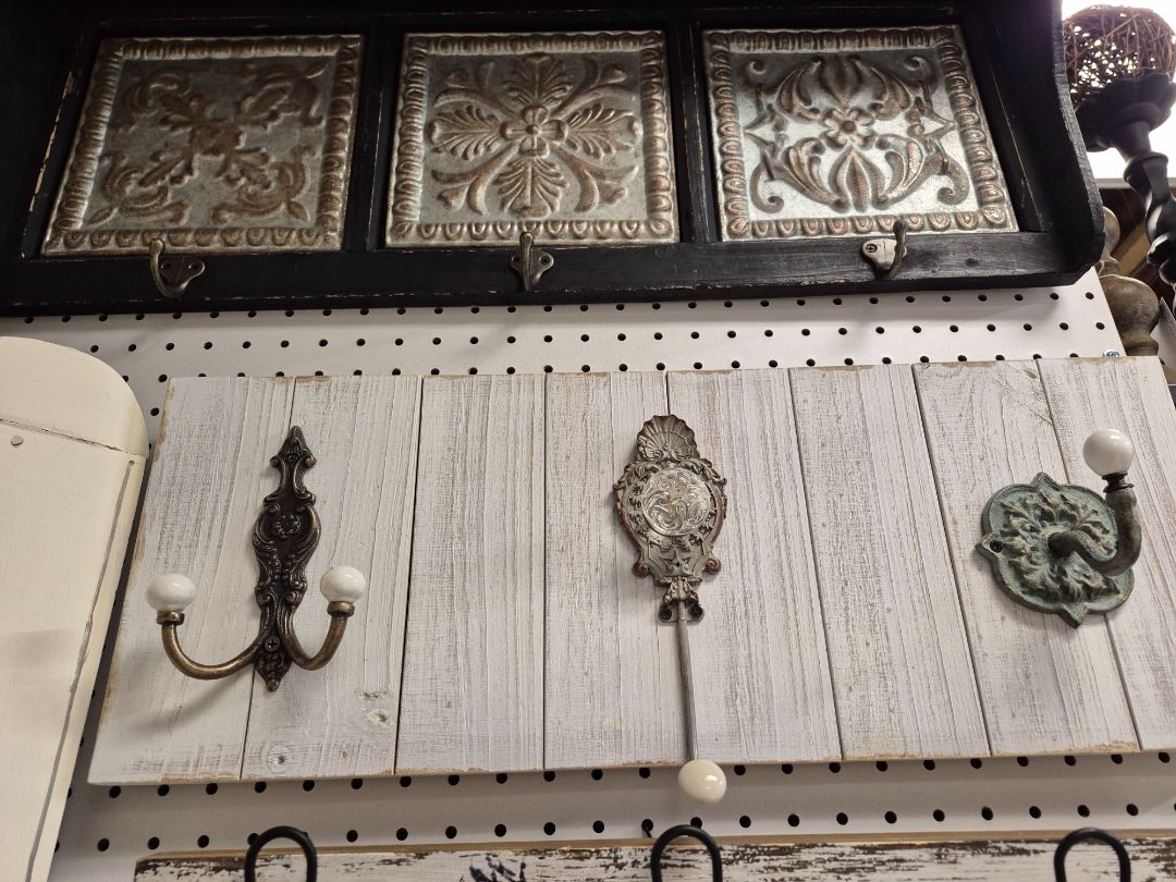 White washed Coat Hook wall Decor