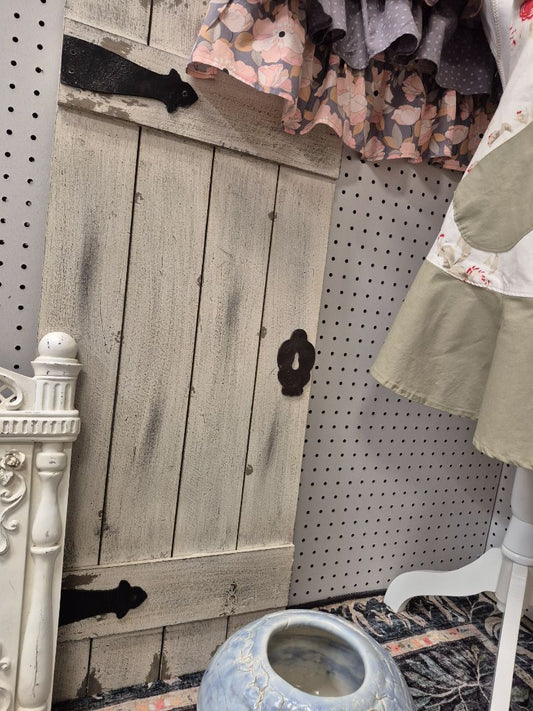 White Washed Door