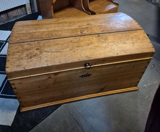 Antique Chest Biedermeier Around 1850's Round Lid Chest Blanket box