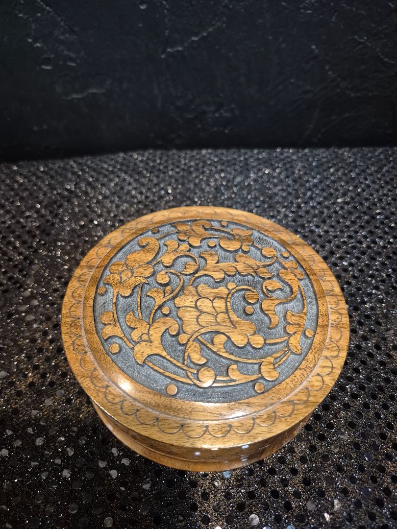 Vintage Hand carved Jewelry Box