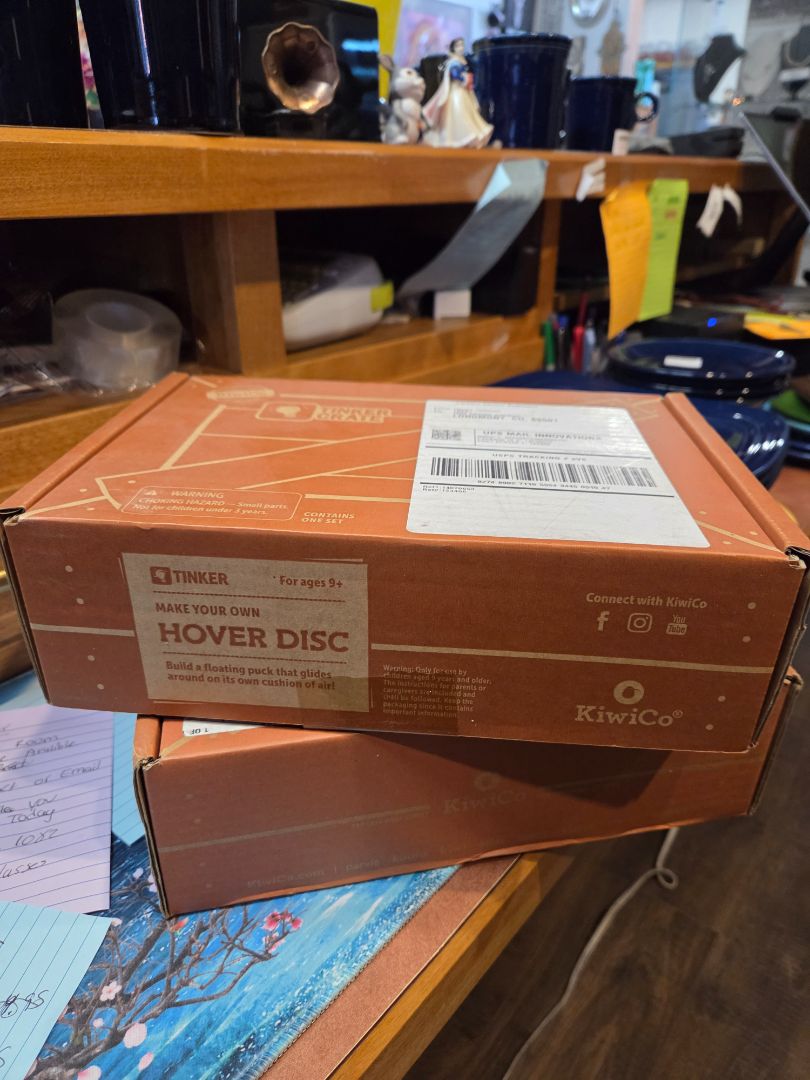 KiwiCo STEM "Make your own Hover Disc"