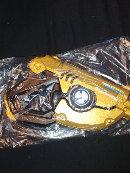 Black and Gold  Foam Tracer's Point Replica Pistol, Medium