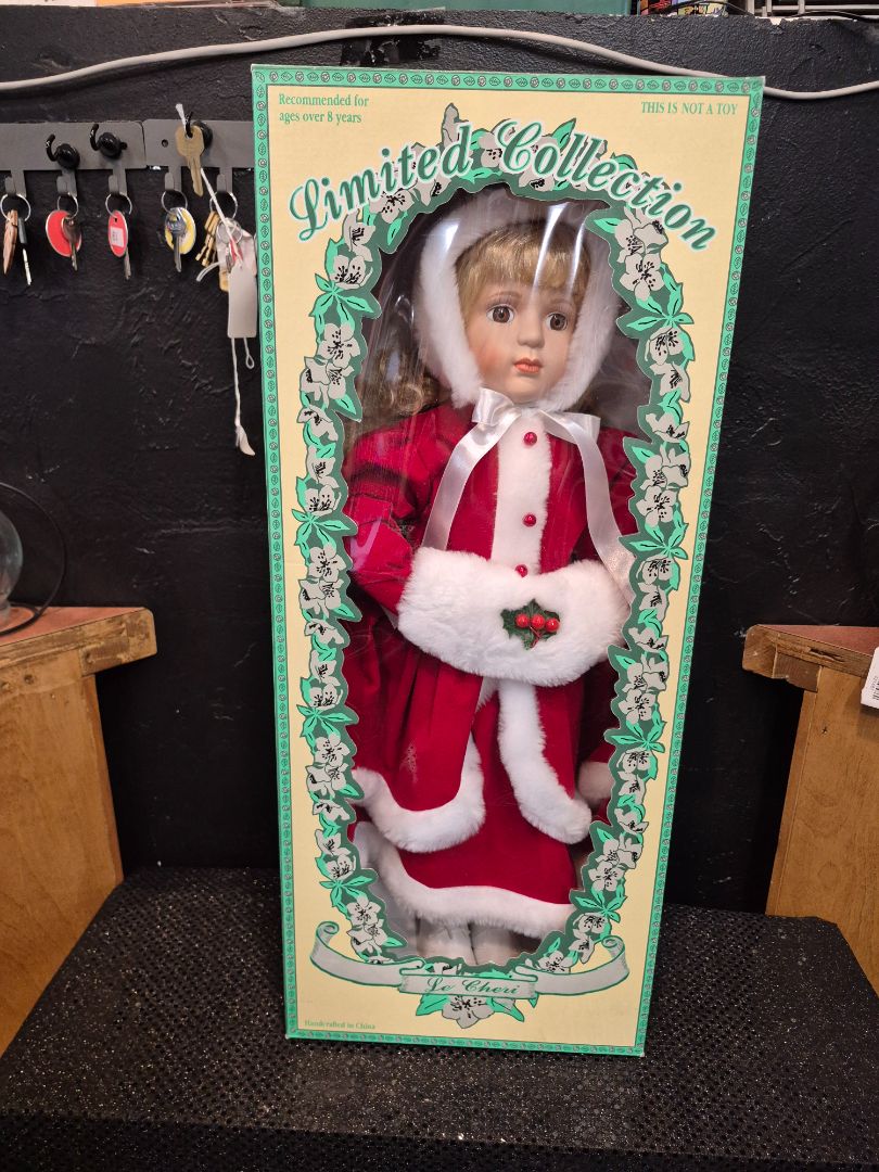 Le Cheri Limited Collection Christmas Doll Holly