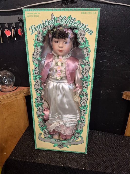 Le Cheri Limited Porcelain Lindsey Doll
