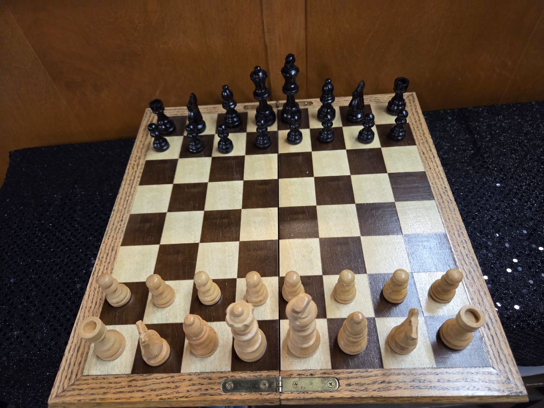 Chess Board set in Oak Travel Case