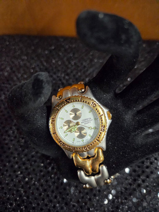 Watch Quartz Mens Geneva watch