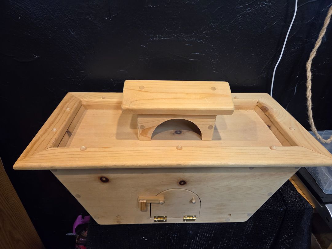 Noah's Arc (animals not included)