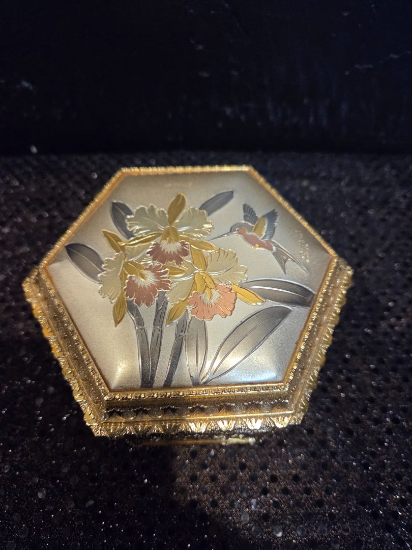 Vintage Japanese Art Music/Trinket Box