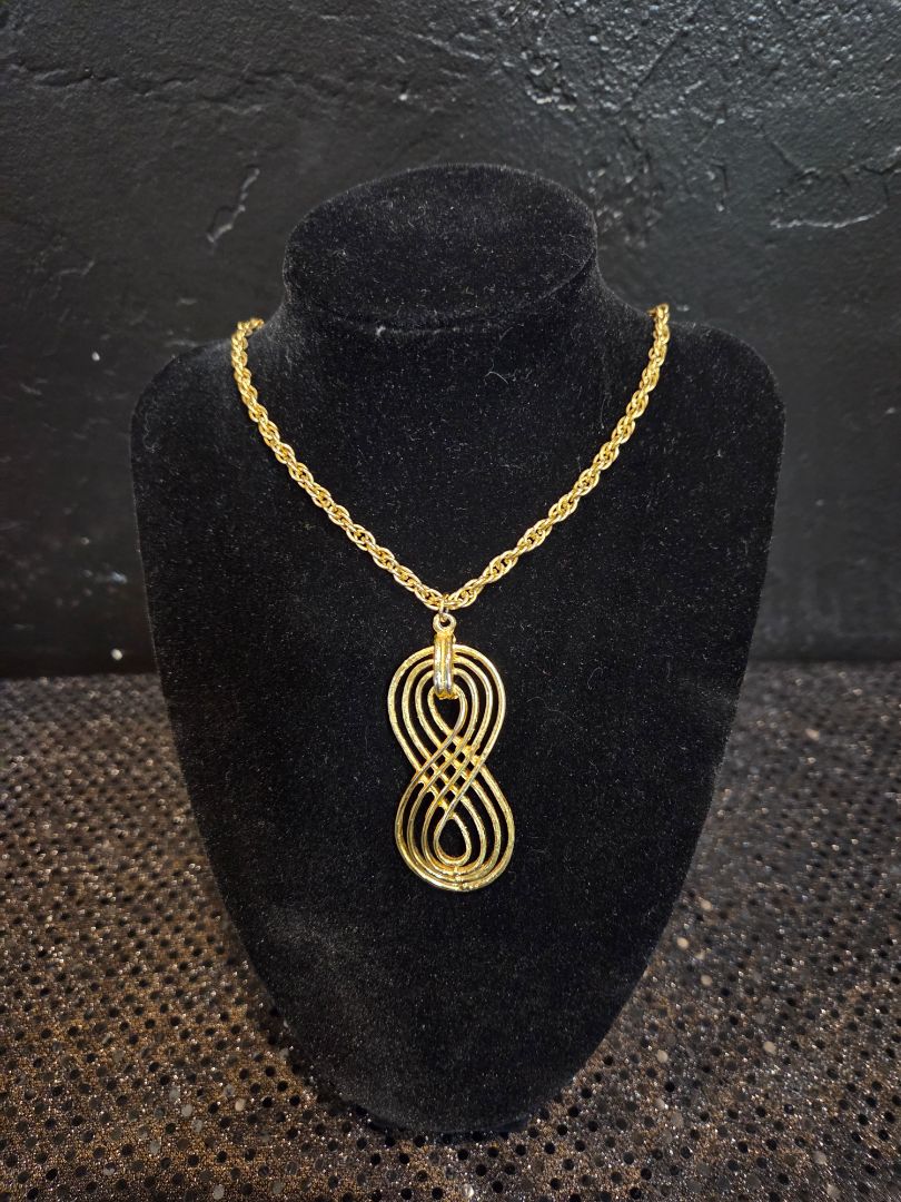 Vintage Gold Toned Cross Over 8 Design Necklace