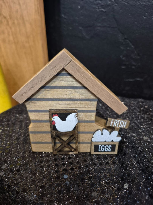 Chicken House Fresh Eggs Sign