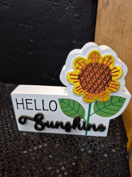 Hello Sunshine Sign