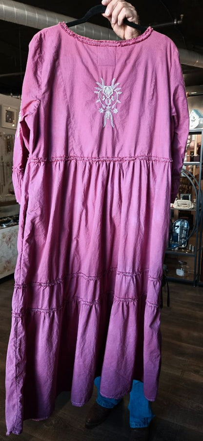 Dress XL Maxi Rasberry w/ embroidery