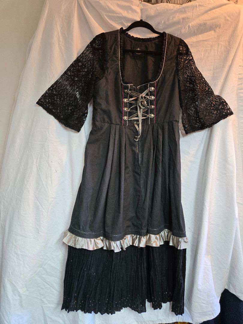 Dress black and silver lace up corset