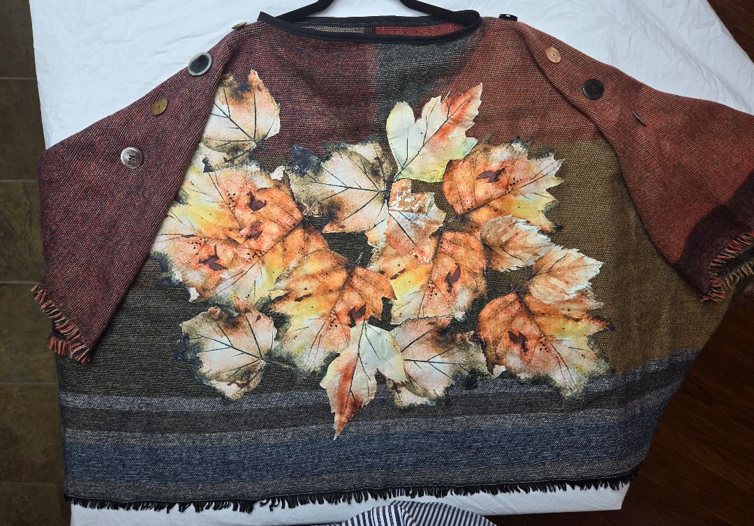 Poncho pullover Autumn leaves