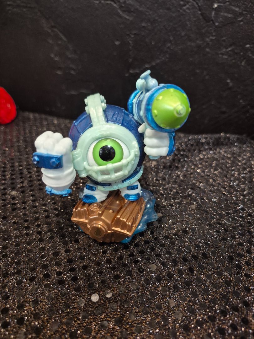 Skylanders SUperchargers Dive Clops Figure