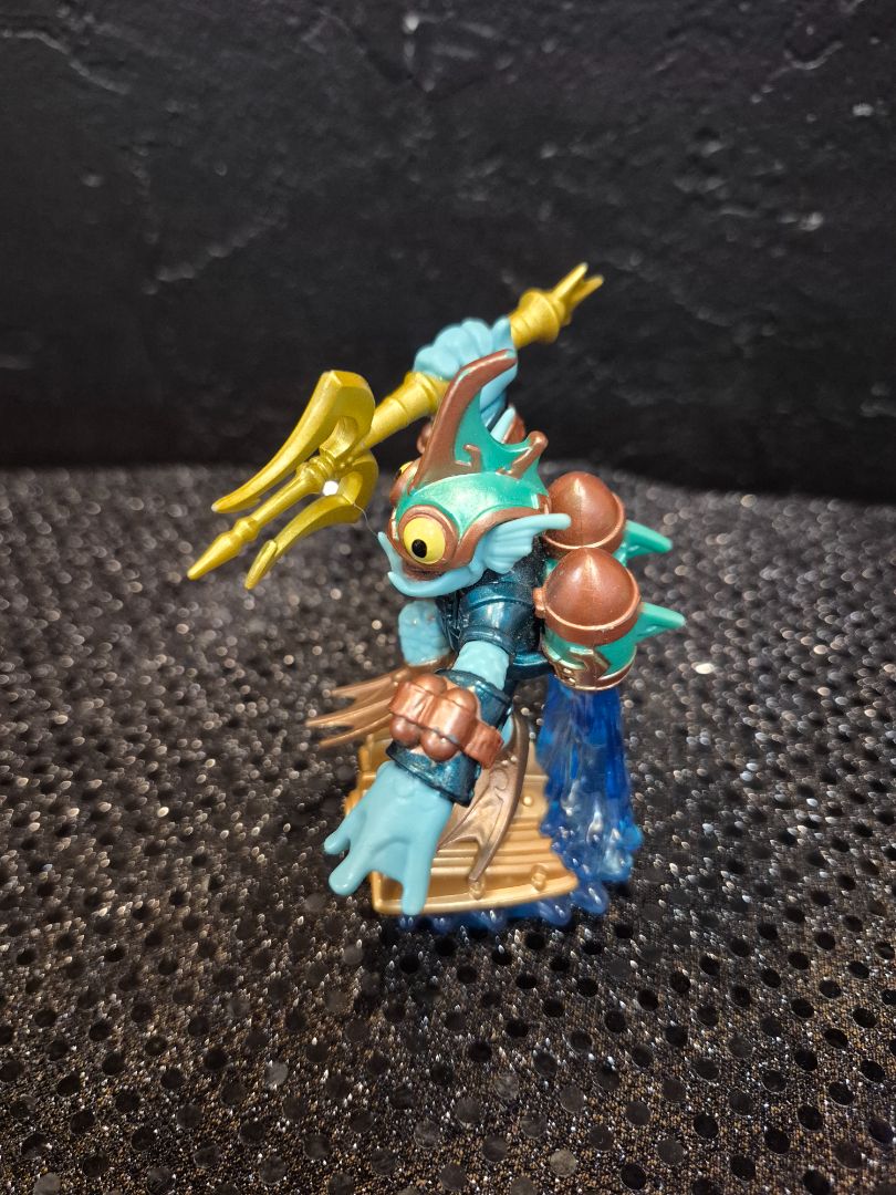 Skylanders Deep Dive Gill Grunt Superchargers Water Figure