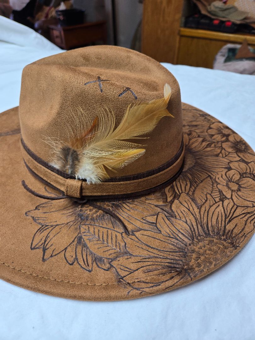camel  Hat-burnt-Highland cow w su flowers, adjustable