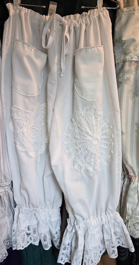 Pantaloons white with doillies