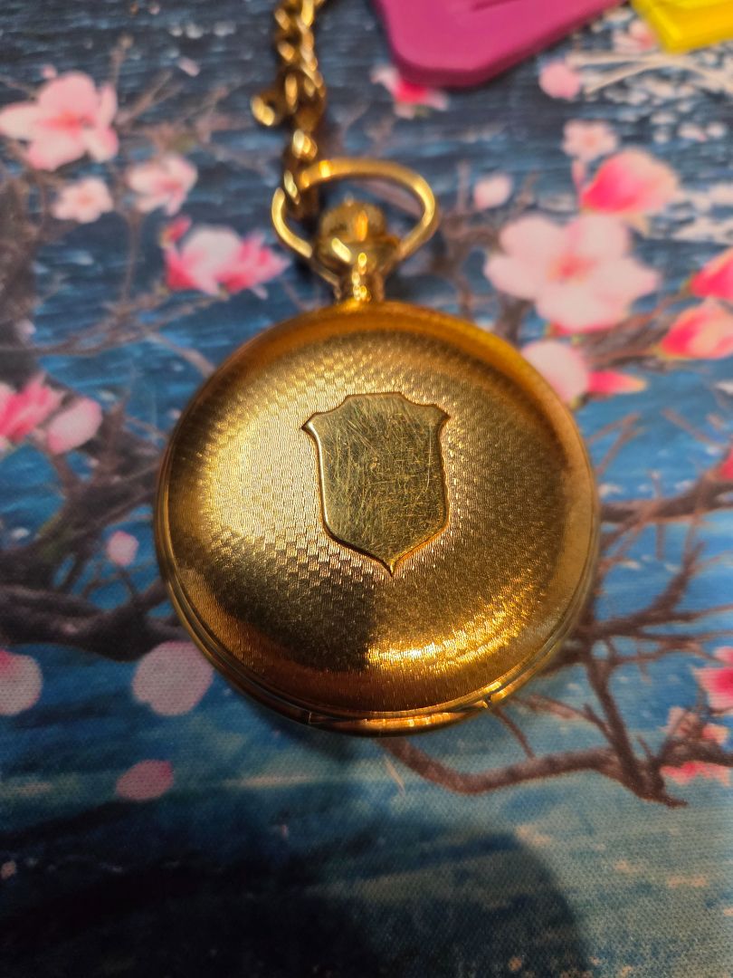 Majesti Swiss Pocket Watch includes chain