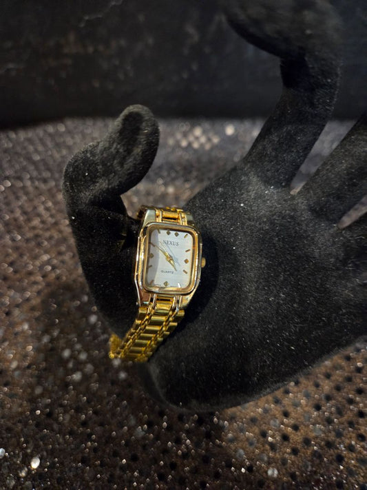 Watch Quartz Nexus Women's Watch