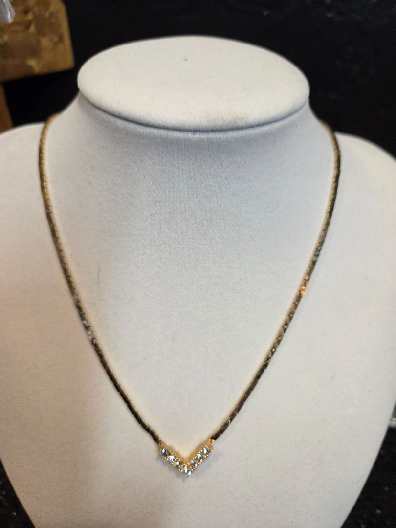 1980's Christian Dior Rhinestone V point Necklace Flat chain