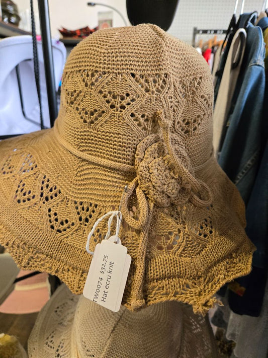 Bucket hat crocheted