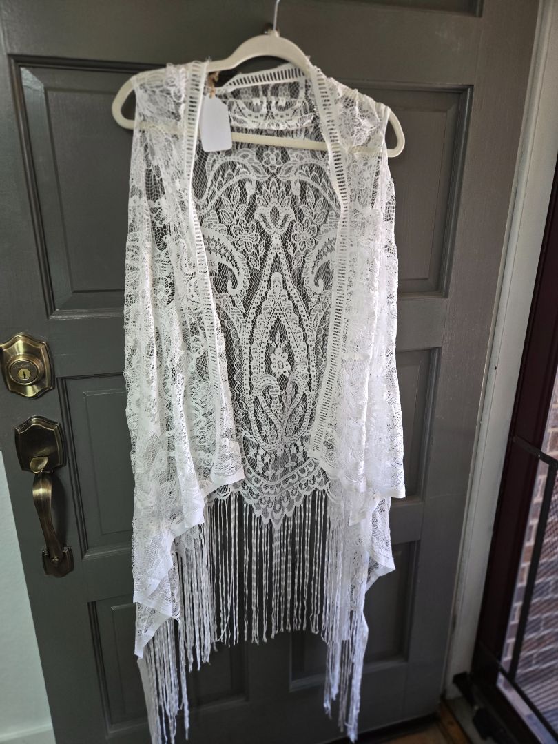 Shawl white lace