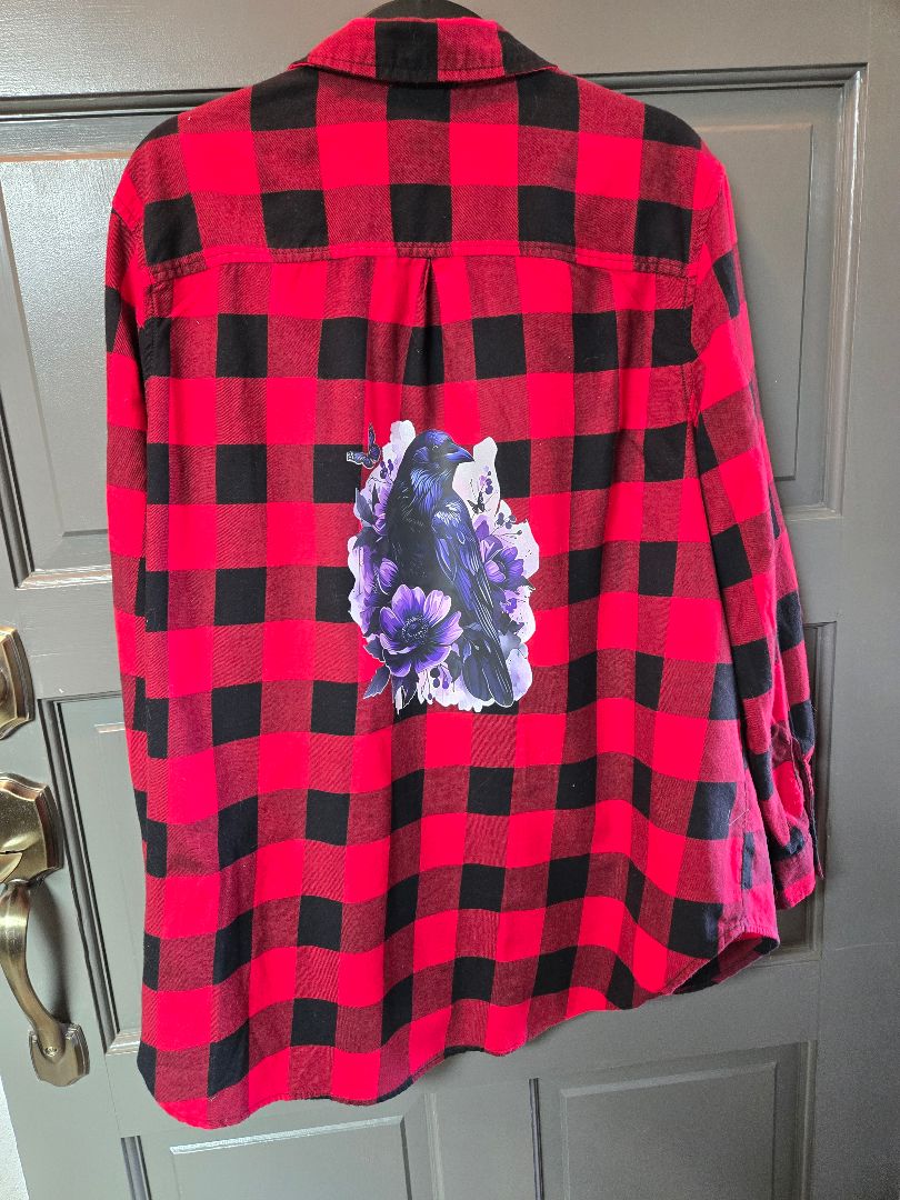 shirt red plaid w raven