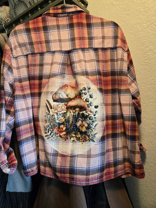Shirt flanel w mushrooms